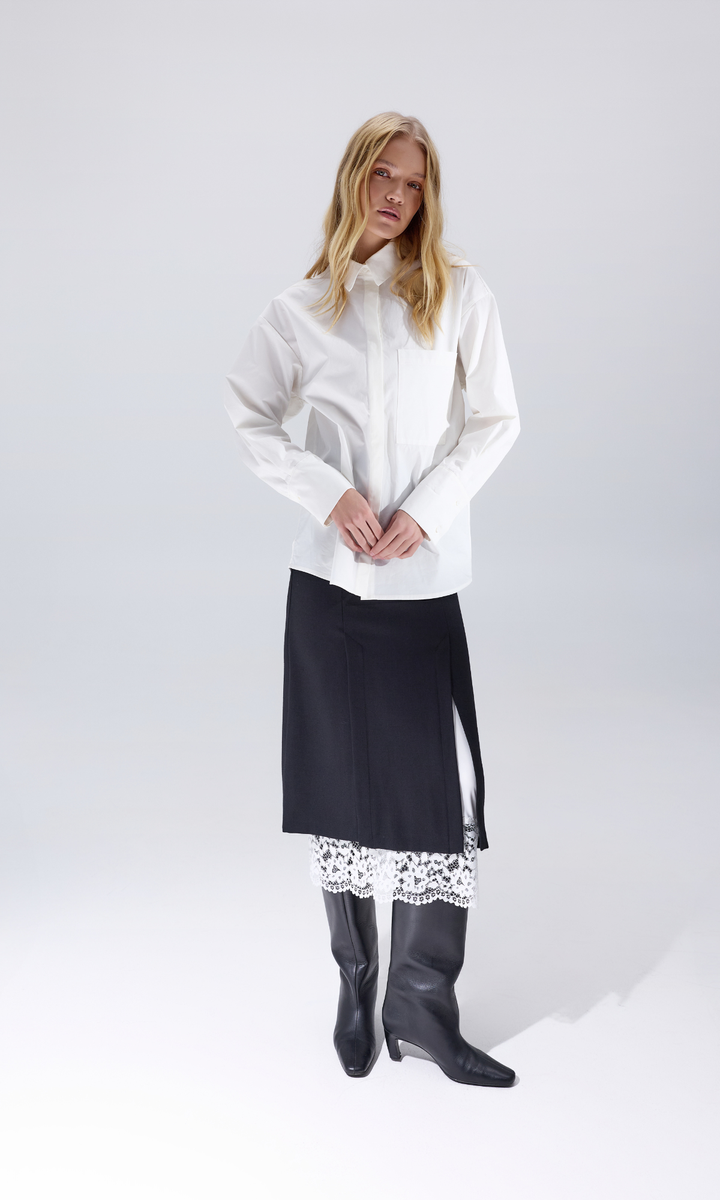 ELARA White Oversized Shirt, S-M